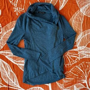 Sweet Rain Airport Sweater